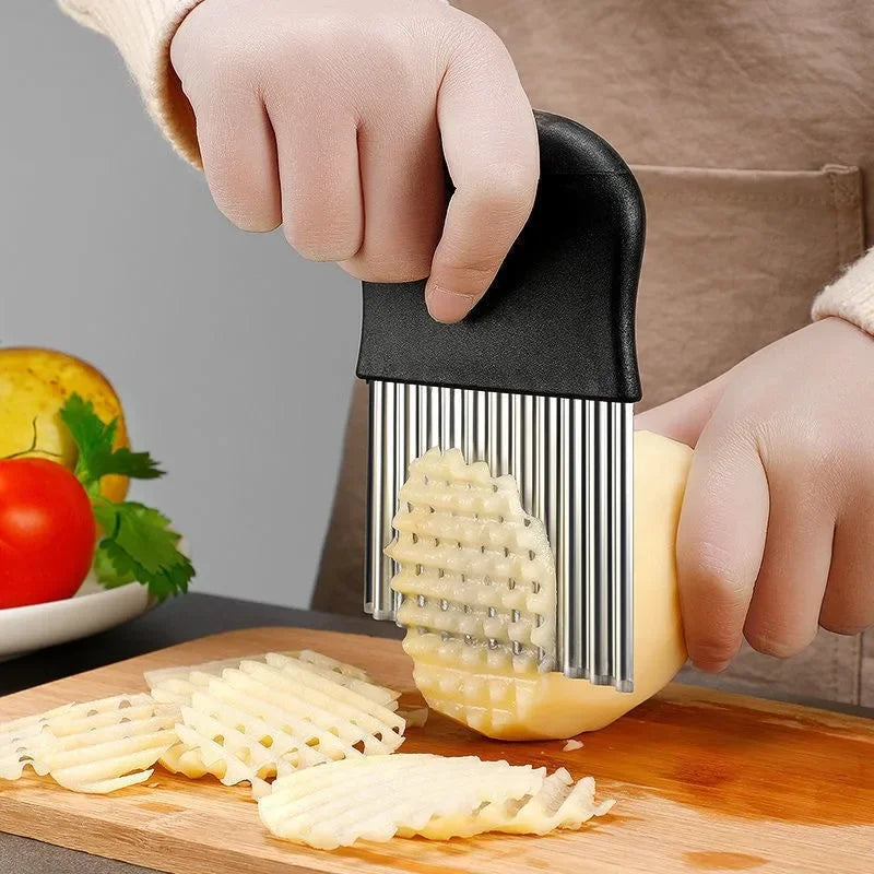 Stainless Steel Potato Chip Slicer Dough Vegetable Fruit Crinkle Wavy Kitchen Knife Cutter Chopper French Fry Maker Tools Gadget