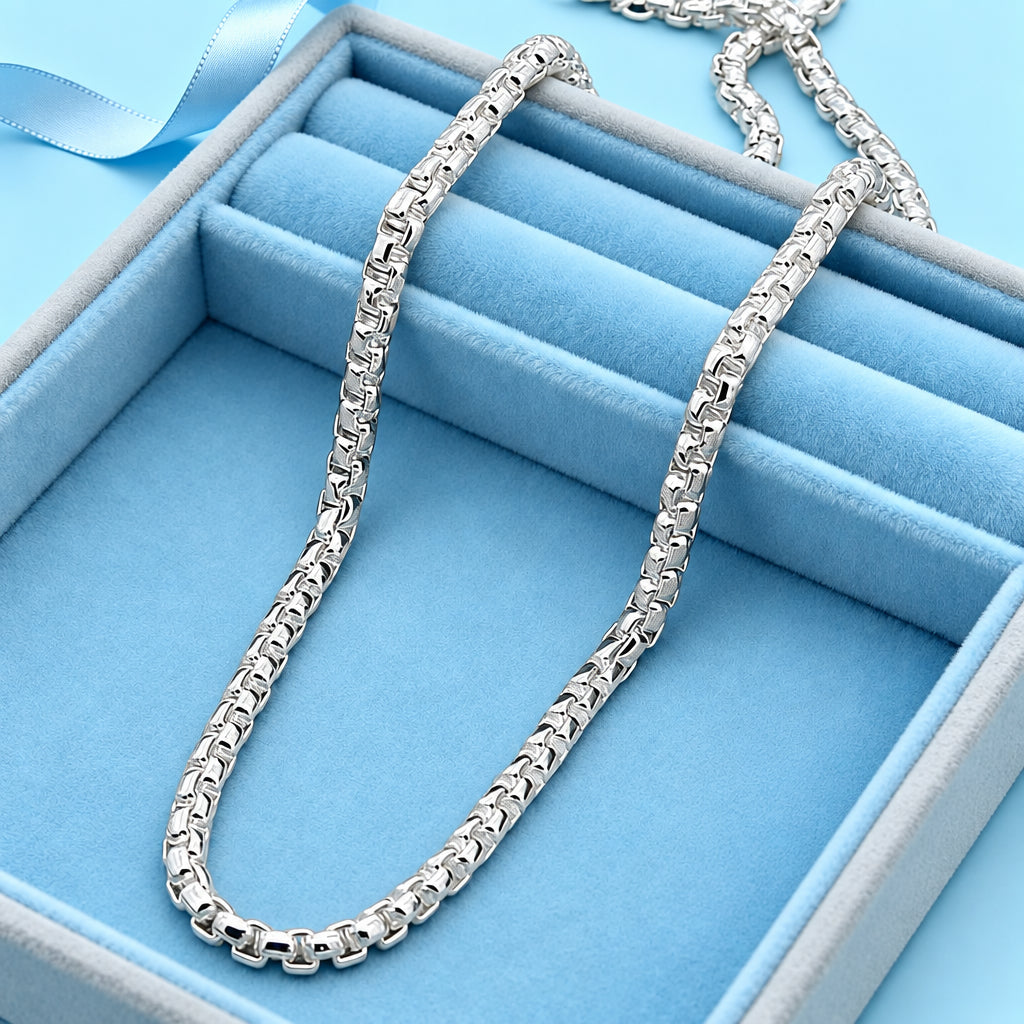 Round Box Chain Necklace